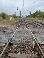 У звільнених районах Харківської області показали зруйновану залізницю (ФОТО, ВІДЕО)