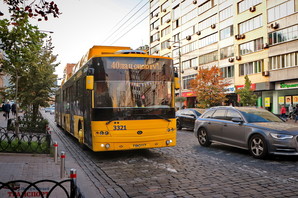 У Києві обмежено ряд маршрутів трамваю та тролейбусу