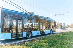 У Вінниці показали нову модель тролейбуса на базі турецького автобуса АKIA