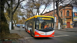 В Одесі знову працюють трамваї та тролейбуси (ВІДЕО)
