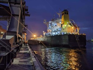 З портів Одеської області відправилися 6 торгівельних суден