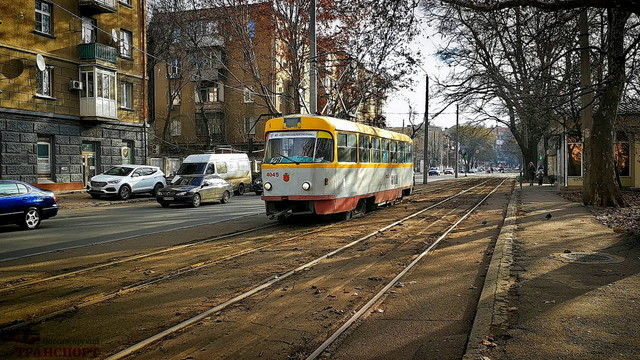 В Одесі знову ходять трамваї та тролейбуси