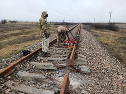 Одеська залізниця відновлює колії у Херсонській області