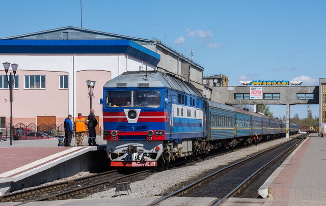 Окупанти пошкодили залізницю між Херсоном та Миколаєвом