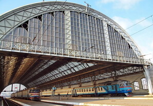Призначено додатковий пасажирський поїзд між Києвом та Львовом