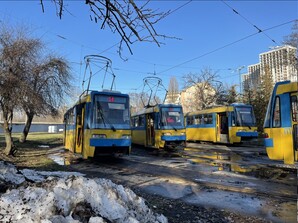 У Києві запустили багатосекційні трамваї на деяких звичайних маршрутах