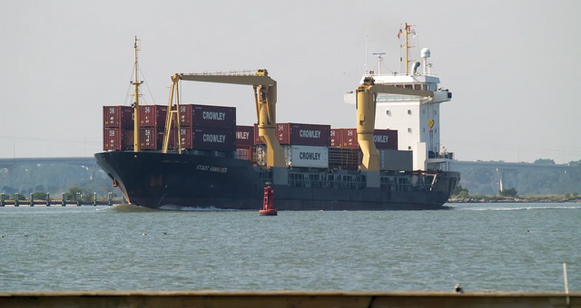 Морські порти Одеської області почали обробляти контейнерні вантажі