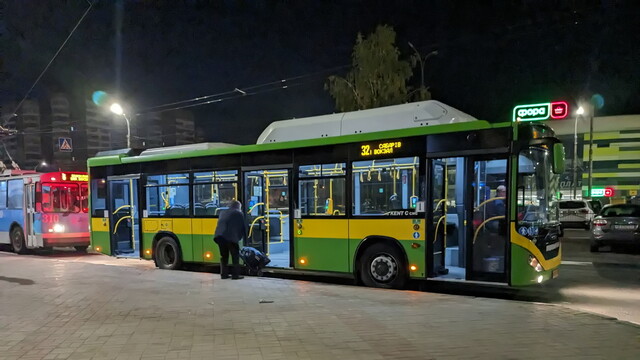 До України за 3 місяці ввезли 239 автобусів