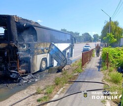 Два автобуси постраждали в Одеській області через вогонь та аварію