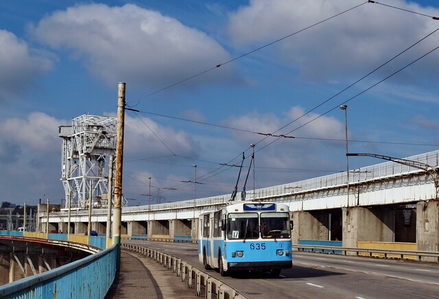 У Запоріжжі планують оновити парк тролейбусів і придбати електробуси