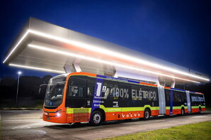 Для бразильського міста Курітіба почали випуск трисекційних електробусів