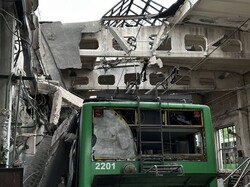 Від російського удару у Харкові постраждав тролейбусний парк