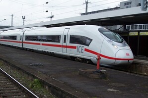 "Укрзалізниця" може отримати вживані швидкісні поїзди Siemens з Австрії