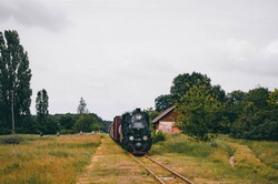 На Гайворонській вузькоколійці провели незвичний ретро-тур