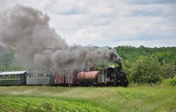 На Гайворонській вузькоколійці провели незвичний ретро-тур