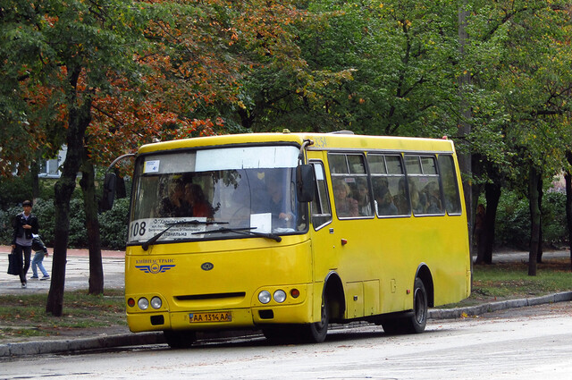 У Києві закуповують 20 малих автобусів