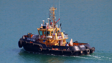 В окупованому Севастополі уражено російський буксир