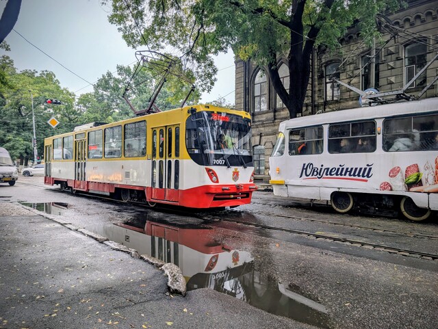 В Одесі на більшості напрямків відновив роботу електротранспорт