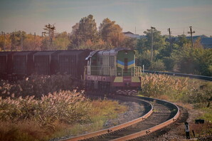 За половину жовтня до портів Одеської області залізницею перевезли понад 800 тис. тонн зерна