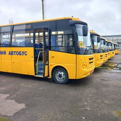 Одеська область отримала партію шкільних автобусів