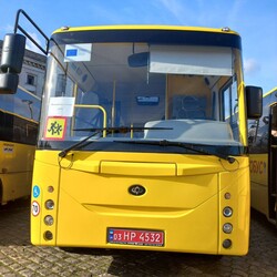Одеська область отримала ще одну партію шкільних автобусів
