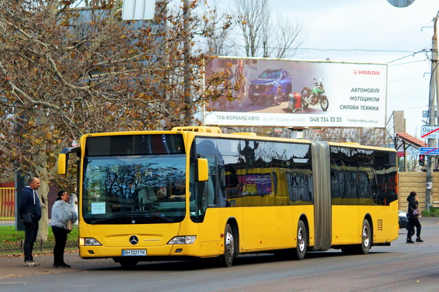 Як в Одесі курсують безкоштовні автобусні маршрути