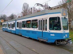 У Вінниці запустили на маршрут модернізований трамвай