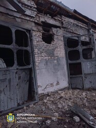 У Херсоні рашисти обстріляли тролейбусне депо