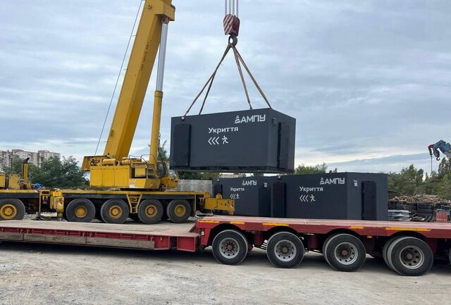 В портах встановили 50 мобільних укриттів