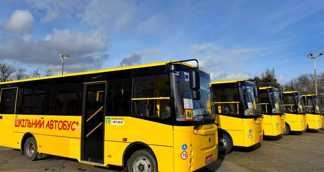 За 2025 рік в Україні виробили 728 шкільних автобусів