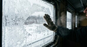 Чому "Укрзалізниця" випускає у рейси холодні вагони?