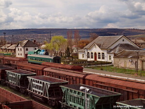 Залізницю Молдови розділять на дві компанії