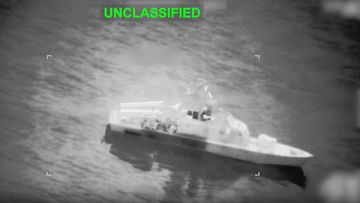 Іран почав мінувати Ормузську протоку