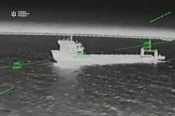 У росіян уражено два судна, що забезпечували перевезення Керченською поромною переправою