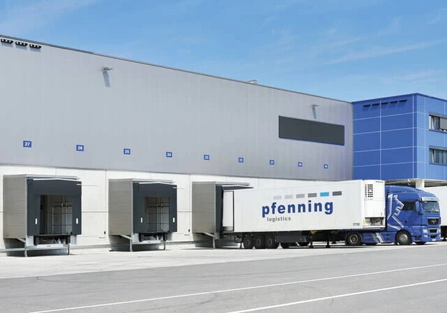 Як перевантажувальний міст впливає на безпеку персоналу та збереження вантажу?