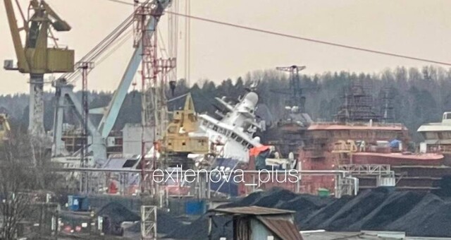 На росії уражено патрульний криголам, який будують для фсб