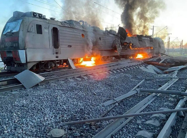 На залізниці від російських ударів пошкоджено 341 локомотив і тисячі вагонів