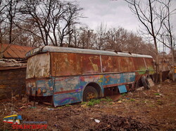 Тролейбус, який став складом для сіна: метаморфорзи техніки