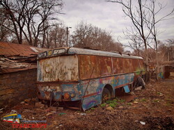 Тролейбус, який став складом для сіна: метаморфорзи техніки