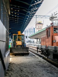 На вокзалі Києва почали підвищувати платформи