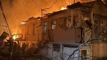 Вночі росіяни атакували Одесу: загинули двоє людей, пошкоджено судно в порту