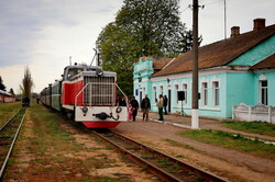 На Гайворонській вузькоколійці провели незвичний туристичний рейс по всій діючій лінії (ВІДЕО)