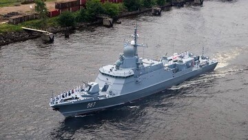 На росії продовжують будувати ракетні корвети проекту 22800: що це за кораблі