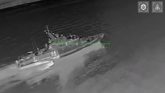 В Азовському морі уражено російський сторожовий корабель фсб