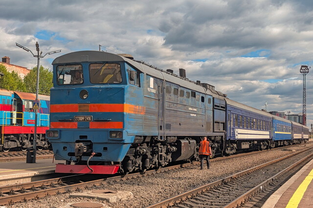Призначено додаткові поїзди у Рахів і Солотвино