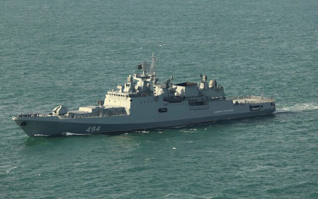 У протоці Ла-Манш російський фрегат відкрив вогонь по британській яхті