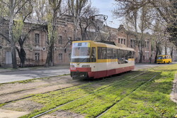 В Одесі подовжили програму розвитку міського електротранспорту до 2028 року: будуть збирати нові трамваї, купувати тролейбуси і електробуси