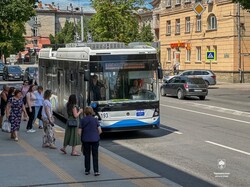 У Тернополі запустили на маршрути перші нові тролейбуси