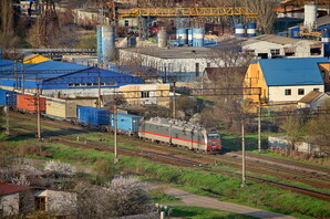 Залізниця у 2026 році збільшує контейнерні перевезення