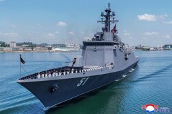 Північна Корея ввела до складу флоту новий ракетний фрегат